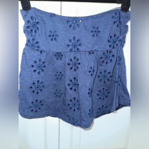 *SOLD*
NEVER WORN American Eagle Outfitters Navy Eyelet Blouse